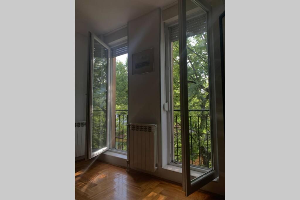 נובי סאד Renovated Cozy Studio 7 At Top Location - Available For Long Term Rentals מראה חיצוני תמונה